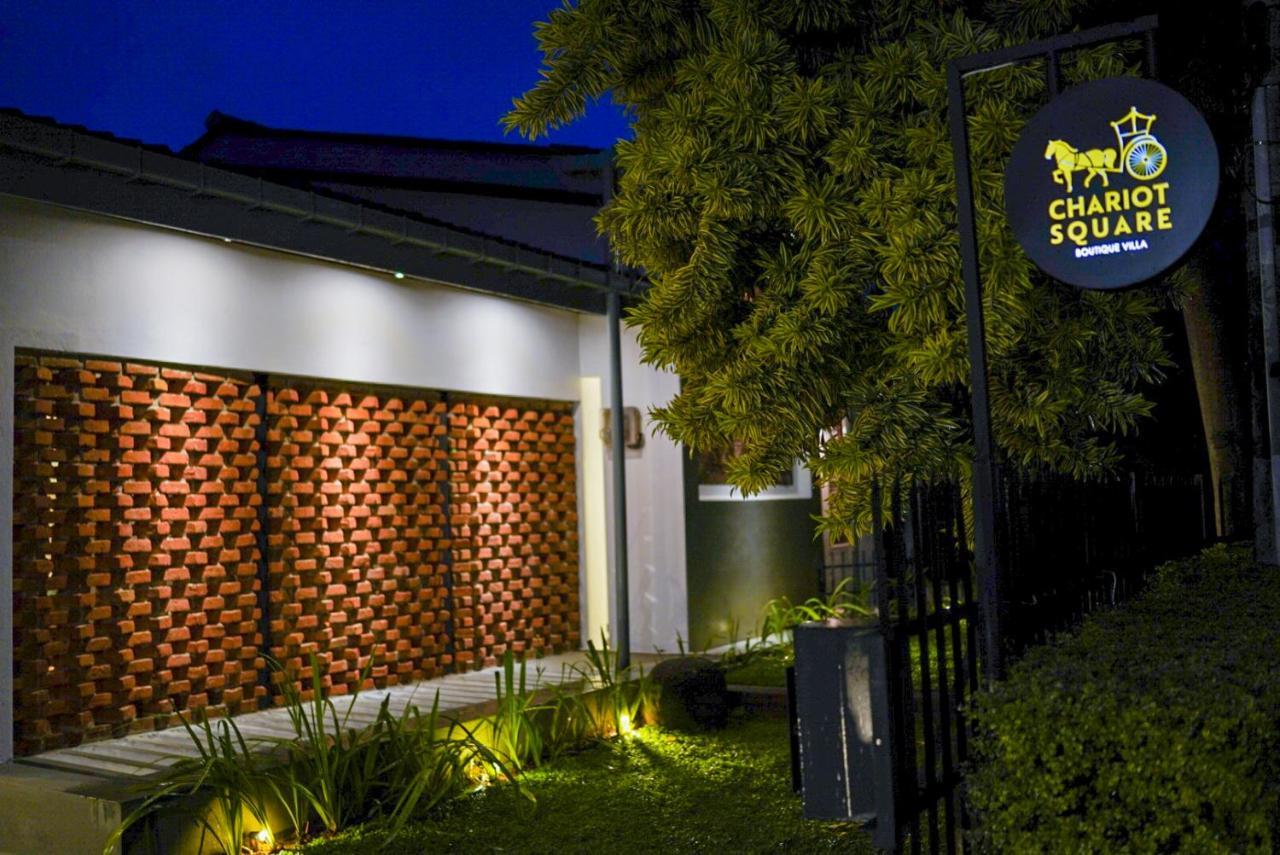 Chariot Square Hotel Kandy Exterior foto
